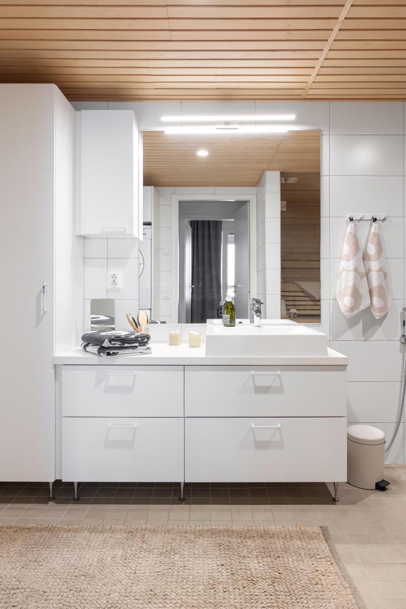 Top, Cozy, Lakeside, Sauna And Free Indoor Parking تامبير المظهر الخارجي الصورة
