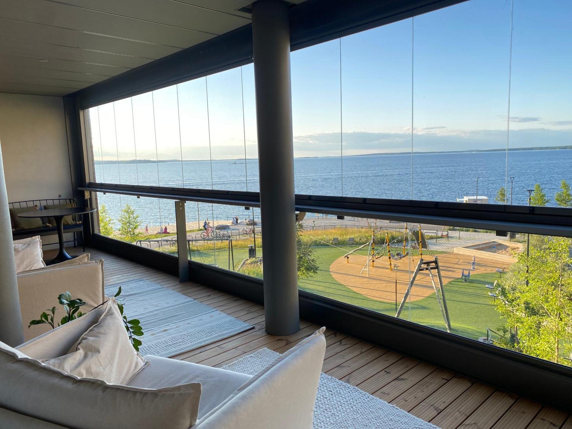 Top, Cozy, Lakeside, Sauna And Free Indoor Parking تامبير المظهر الخارجي الصورة
